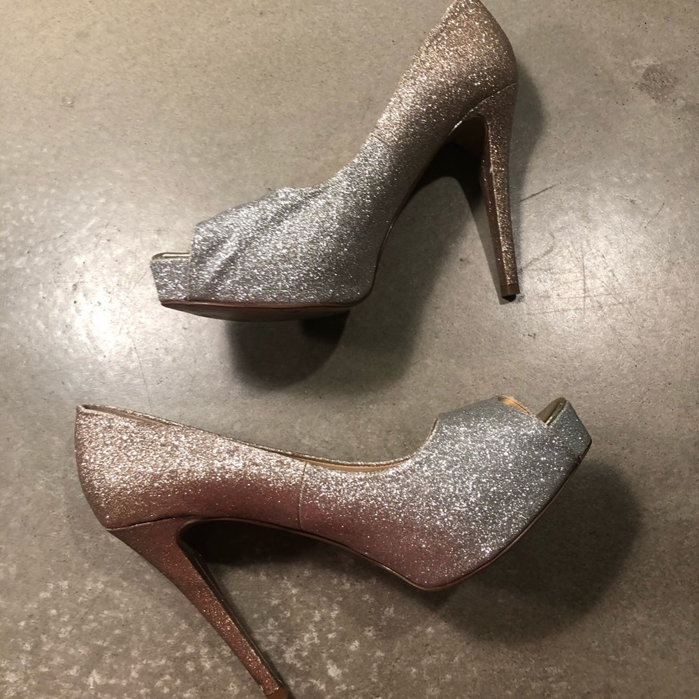 🍄 Guess platform heels gold and silver ombre
